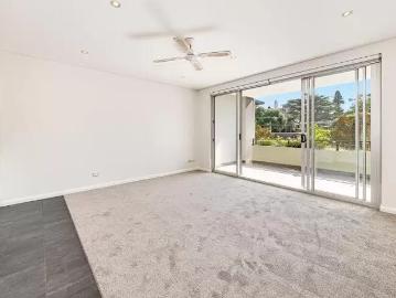 Apartment with 1 bedroom, 1 bathroom & parking for 1 car