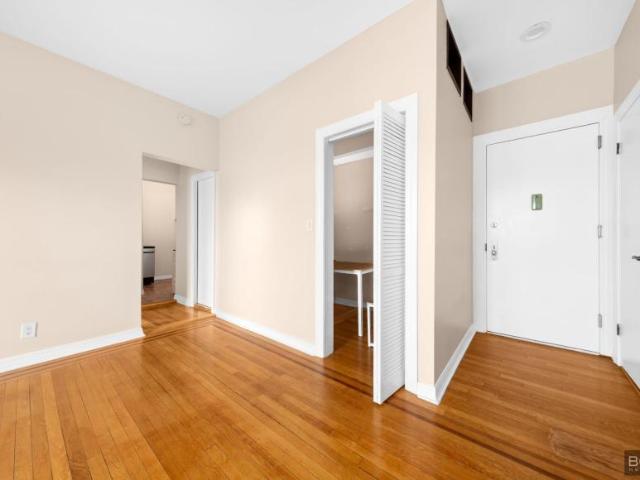 apartment with 1 bedroom, KEW GARDENS NY DS98327086