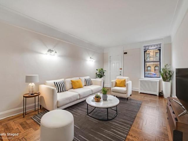 apartment with 1 bedroom, SUNNYSIDE NY DS104112195