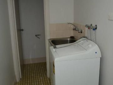 Apartment 1 Bedroom For Rent Roxby Downs SA 130000 ES101909363