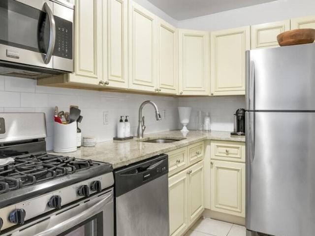 apartment with 1 bedroom, Upper East Side NY ES99559541