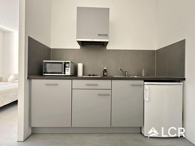 Apartment with 1 room for rent in Le Mont sur Lausanne 28 m² | dreamo. Ch