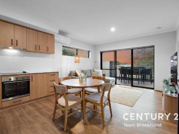 For Rent 2 Bedroom Apartment Cannington, WA DS102631565