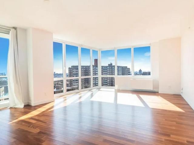 apartment with 2 bedroom, Central Riverdale NY ES102715874