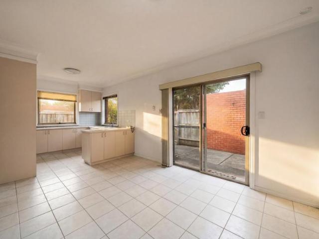 Apartment 2 Bedroom For Rent Clayton VIC ES102758886