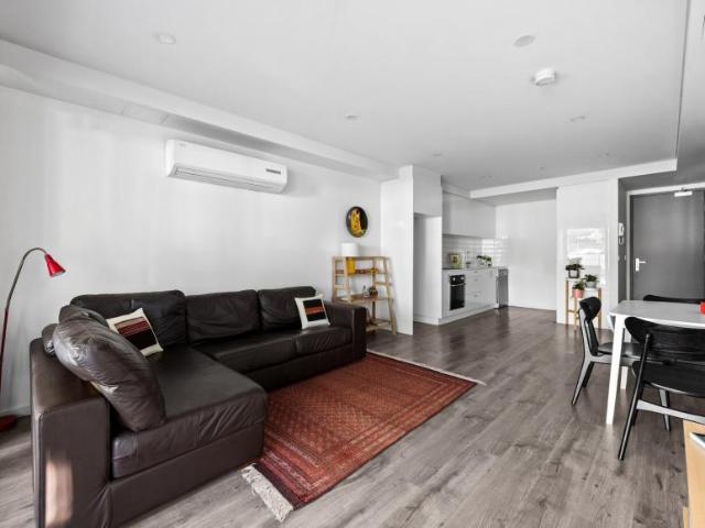 Apartment 2 Bedroom For Rent Abbotsford VIC ES102758846