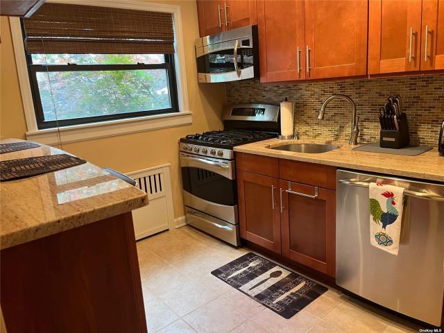apartment with 2 bedroom, Bayside NY ELS72692025