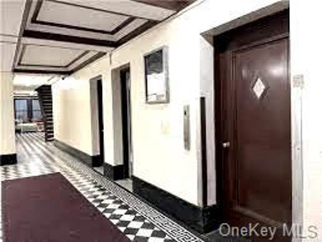 apartment with 2 bedroom, Bronx NY ES72692211