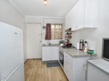 Apartment for sale in Port Adelaide Enfield - Equipped kitchen