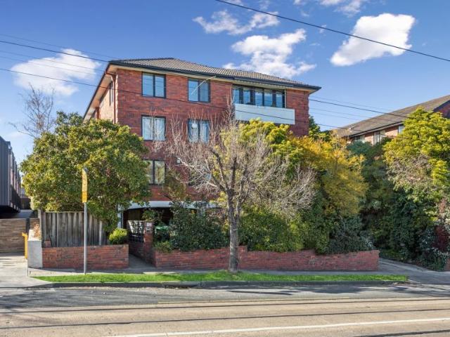 For Rent 2 Bedroom Apartment Hawthorn VIC DS102760808