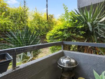 Apartment for sale in Western Australia - Equipped kitchen