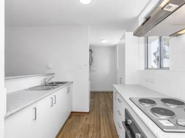 Apartment for sale in Western Australia - Equipped kitchen