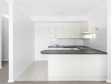 Apartment 2 Bedroom For Rent Miranda, NSW 799000 ES102760019