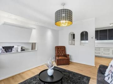 Apartment for sale in Port Adelaide Enfield - Air conditioning