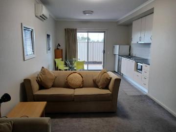 Apartment 2 Bedroom For Rent Roxby Downs SA 180000 ES101909372