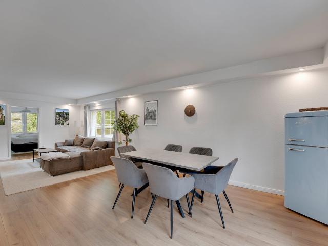 Apartment with 2 bedrooms | near Schloss Burg | Good connection to A1 & A3 | Fireplace