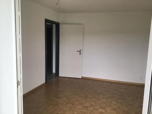 Apartment with 2 rooms for rent in Le Locle Ref 50060113 | dreamo. Ch