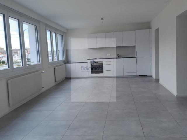Apartment with 2.5 rooms for rent in La Chaux de Fonds 79 m² | dreamo. Ch