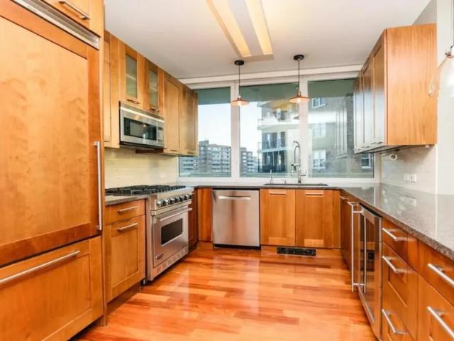 apartment with 3 bedroom, Central Riverdale NY ES102715732