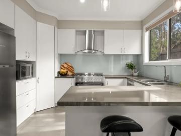 Jerilderie, Victoria - Garden, Equipped kitchen