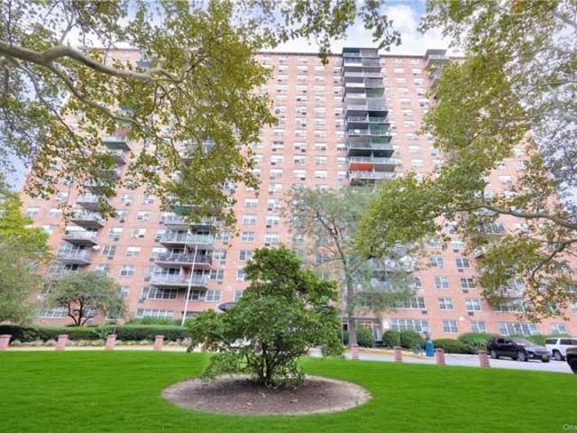 apartment with 3 bedroom, Bronx NY DLS72692339