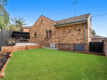 For Rent 3 Bedroom Apartment Strathmore VIC DS102761068