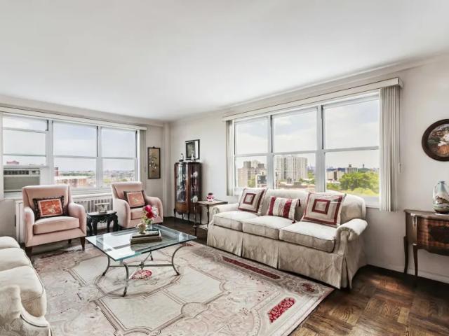 apartment with 3 bedroom, Riverdale NY DLS102715902