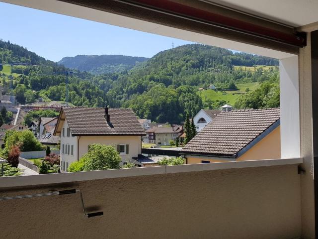 Apartment with 3.5 rooms for rent in Mels Ref W18 3.5 W02 | dreamo. Ch
