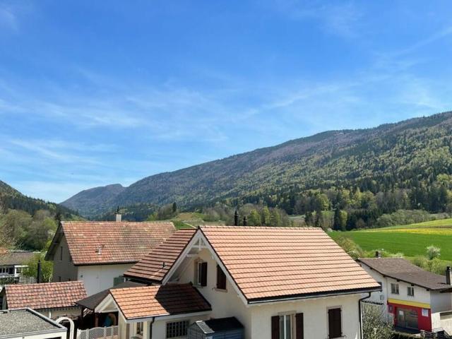 Apartment with 3.5 rooms for rent in Perrefitte | dreamo. Ch