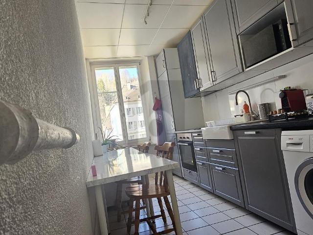 Apartment with 3.5 rooms on sale in Le Locle 88 m² | dreamo. Ch
