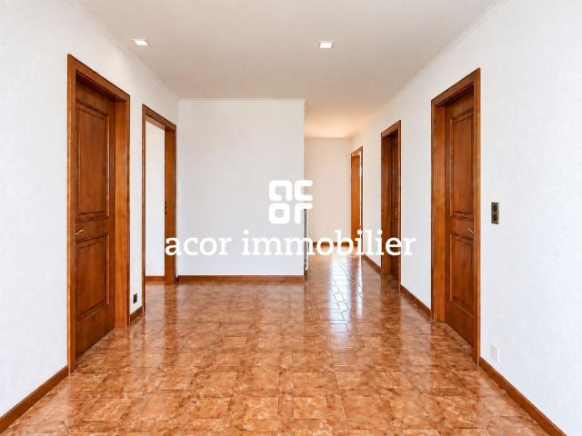 Apartment with 3.5 rooms on sale in Sierre 101 m² | dreamo. Ch