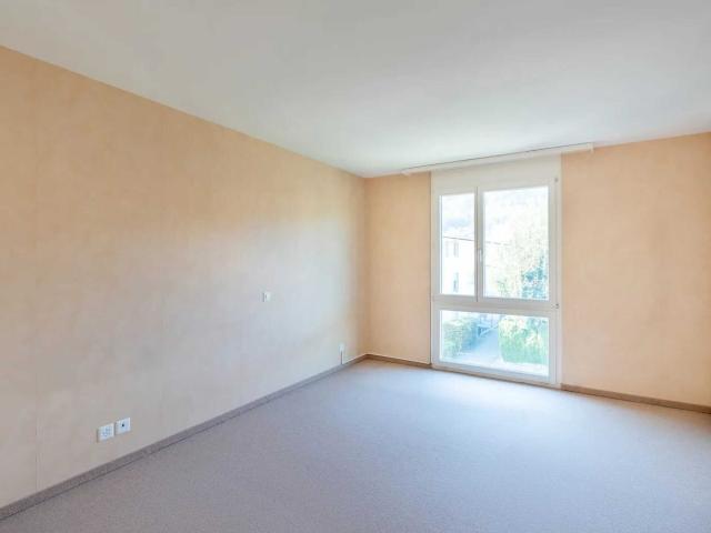 Apartment with 3.5 rooms on sale in Spreitenbach 90 m² | dreamo. Ch