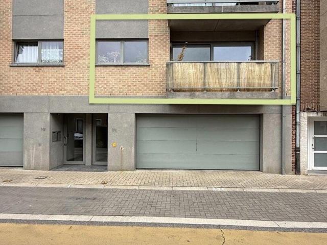 Apartment with terrace, garden and parking space