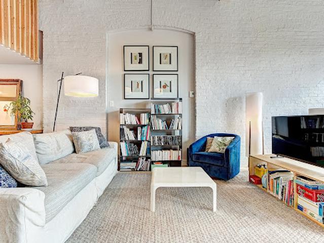 Apartment with terrace