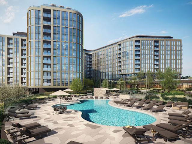 Apartment with terrace and pool
