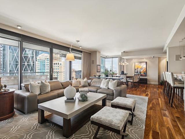 Apartment with terrace