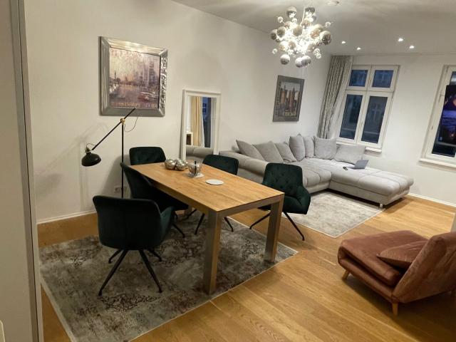 Apartment with Underfloor Heating & Balcony in Prenzlauer Berg ink. Internet, Energy