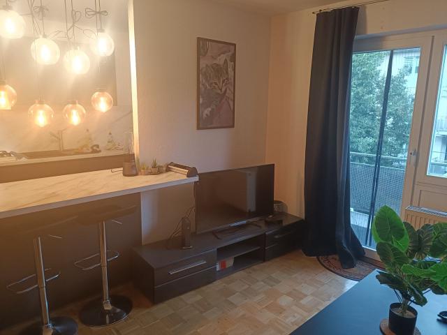 Apartment with underground parking space, Berlin Amsterdam Apartments for Rent