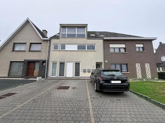 Apartment with large terrace and parking to let in Ninove