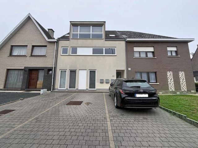 Apartment with large terrace for rent in Ninove