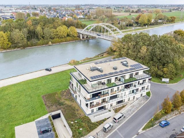 Apartment with Leiezicht for sale in Sint Eloois Vijve