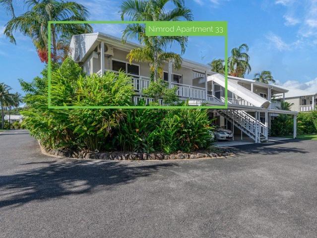 APARTMENT WITH POOL VIEW | 500M WALK TO BEACH