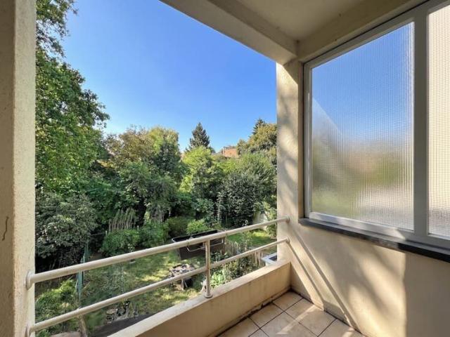 Apartment with south facing terrace 1/10