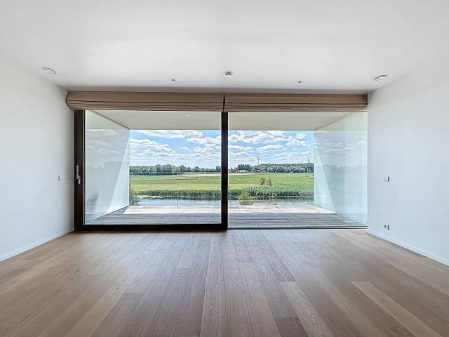 Apartment with stunning views for rent in Sint Baafs Vijve