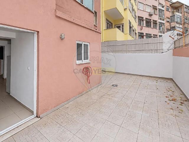 Apartment T0 in Alvalade, Lisboa