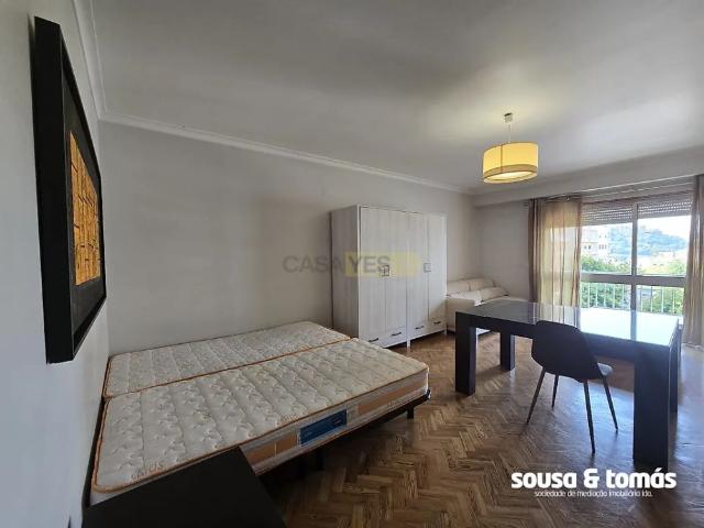 Apartment T0 in Leiria, Pousos, Barreira e Cortes, Leiria