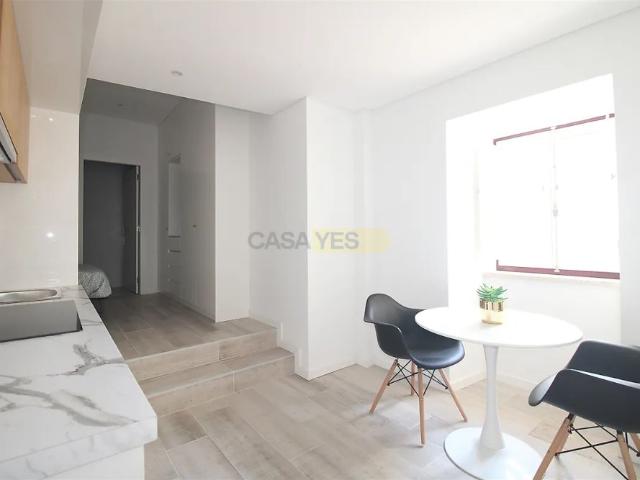 Apartment T0 in São Martinho do Bispo e Ribeira de Frades, Coimbra