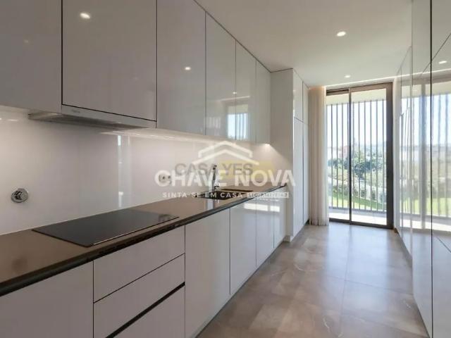 Apartment T0 in Santa Maria da Feira, Travanca, Sanfins e Espargo, Santa Maria da Feira
