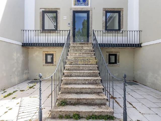 Apartment T0 in Queluz e Belas, Sintra