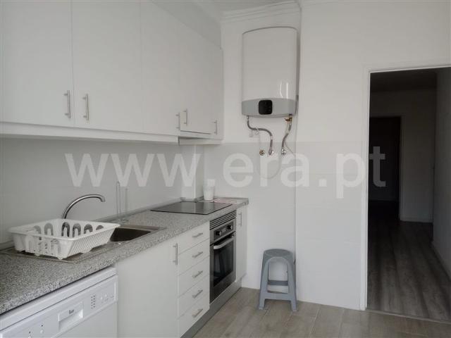 Apartment T1 / Amadora, Águas Livres
